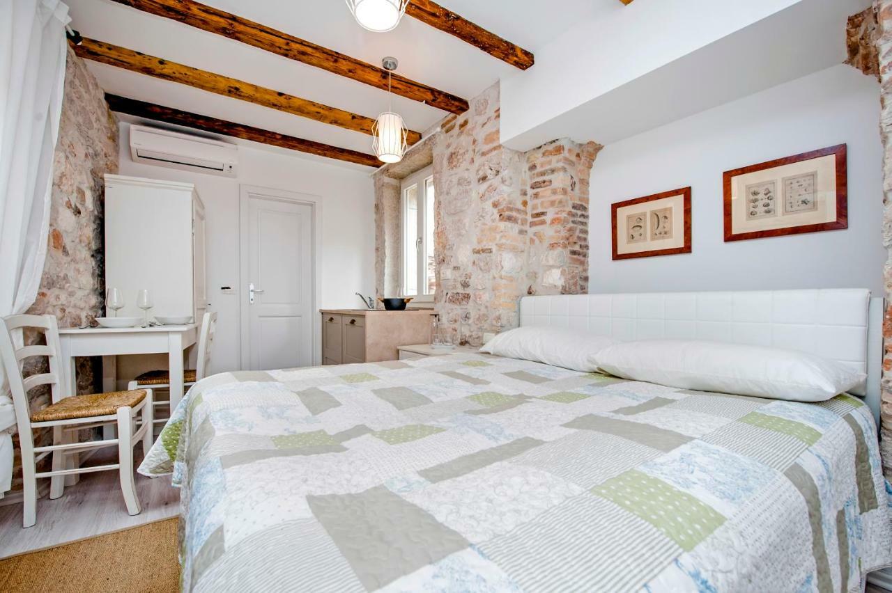 Apartment And Studio Ca' 3 Vie Rovinj Ngoại thất bức ảnh