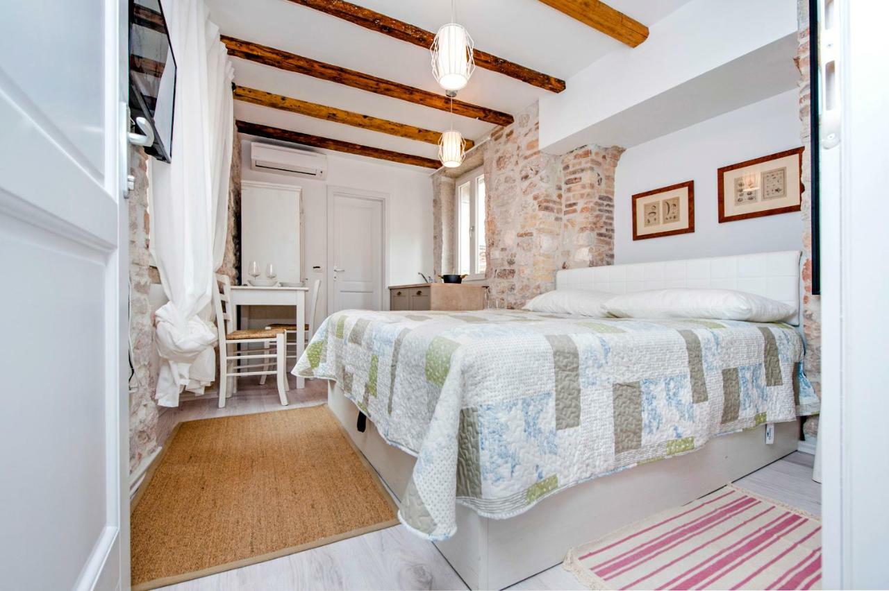 Apartment And Studio Ca' 3 Vie Rovinj Ngoại thất bức ảnh